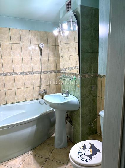 Vând apartament 3 camere, 72 mp, zona Bucovina - 5