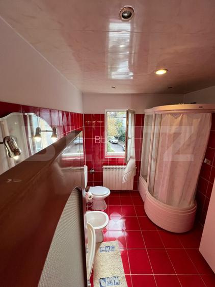 Apartament de 3 camere, 100mp, zona UMF  - 7