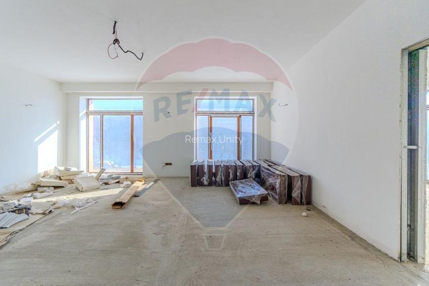 Activ Hotelier SubEvaluat | 18.000 mp construiti | 3 ha teren | BRASOV - 36