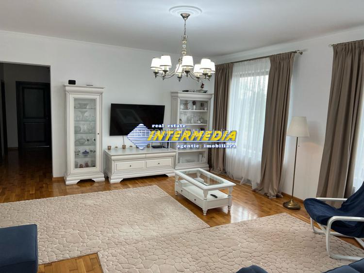 Casa noua construita pe un nivel in Cetate, ultrafinisa - 10