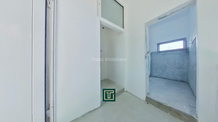 Apartament cu potential cu 2 camere la curte comuna in Centru - 7