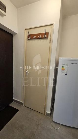 Garsoniera în zona Complex Mercur - str. Detunata - 10