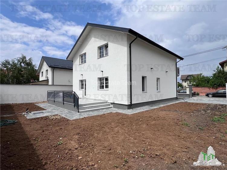 Vila moderna individuala pe stil Venetian cu 4 camere , 2 bai, Living open space - 12