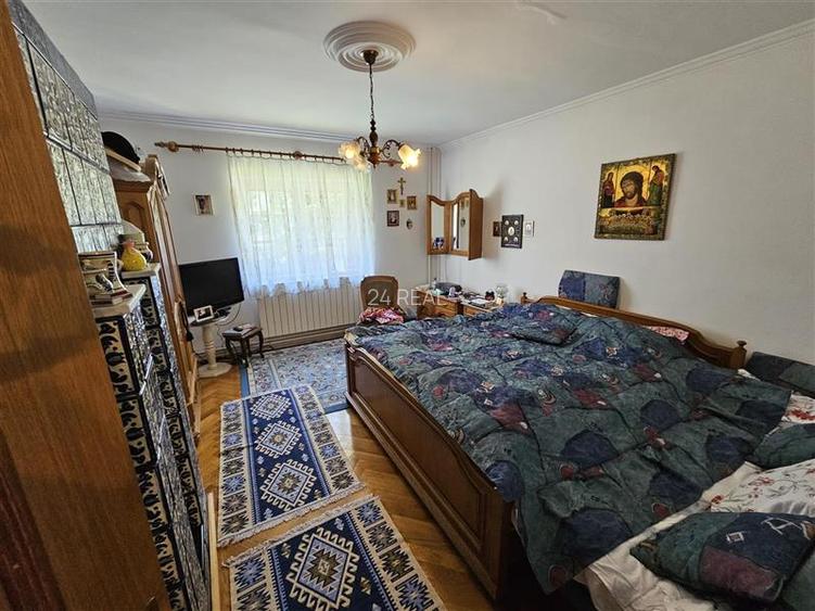 Vila cu vedere la Muntii Bucegi - 560 mpc si 963 mp teren - Zamora - 22