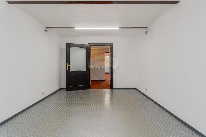 Spațiu de birouri de închiriat – zonă centrală, Str. Castanilor - 4