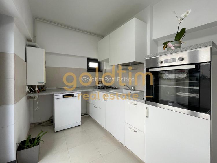 ULTIMUL  ETAJ/LIFT DIRECT/SUPRAFATA GENEROASA/ Trasnformat din 4 camere - 30