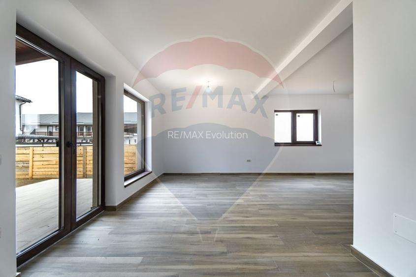 CASA TIP DUPLEX cu 4 camere de vanzare| Cartier Izvor | COMISION 0% - 31