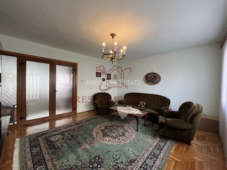 Vilă spațioasă 6 camere în centrul Lugoj – teren 471 mp, garaj - 16