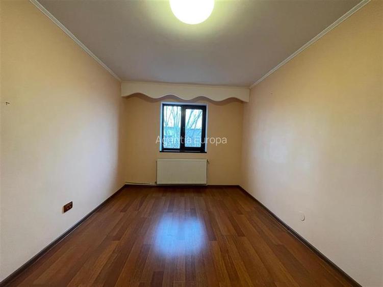 Apartament 3 camere de vanzare zona Vest -Tulcea - 3