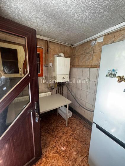 Casa 3 cam Rudului  - 11