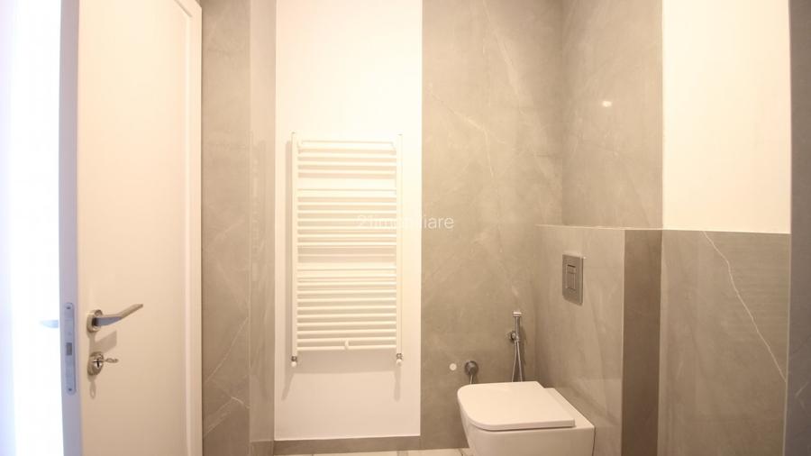 Penthouse 4 camere, 125 mp, 3 bai, terasa 97 mp, etaj 3/3, lift, singur pe etaj - 18