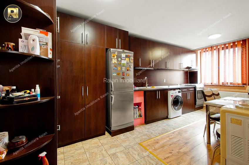 Vanzare apartament 3 camere in Galati, Micro 19, sup.65 mp, mobilat si utilat - 4