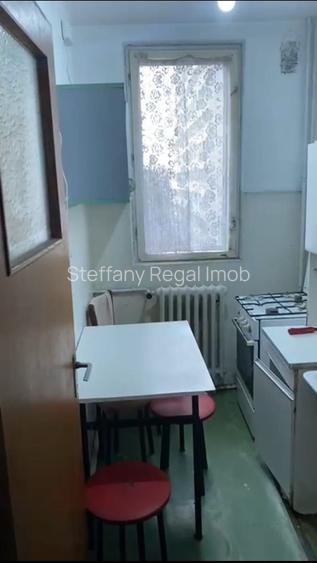 Apartament 4 camere de vanzare Apusului - 9