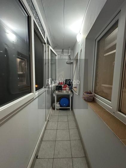 Garsoniera - Sector 3 - Metrou  Nicolae Grigorescu / 1 Decembrie 1918 - 9