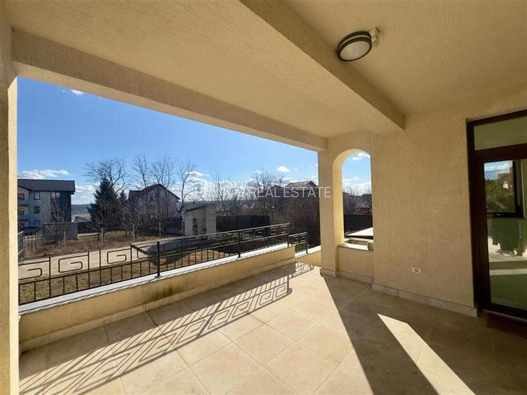 Vilă elegantă individuală în Valea Lupului  5 camere ,lâ - 10