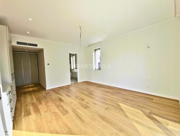 Vila D+P+2E+3R - Dorobanti - 13