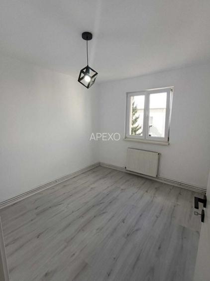Apartament 2 camee ( Renovat )- Florilor - 7