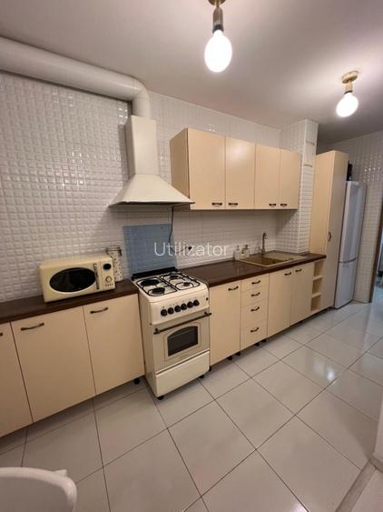 Proprietar inchiriez garsoniera tip studio  Victoriei-Mihalache-Domenii - 8