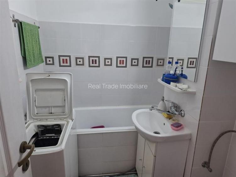 Apartament 2 camere decomandat zona Tractorul - 7