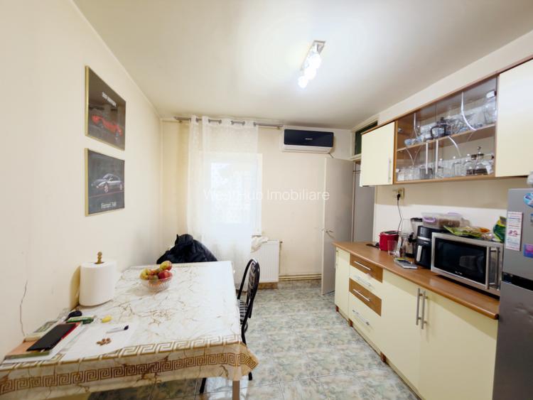 Apartament 3 camere, decomandat, 75mp utili, zona Bucovina  - 8