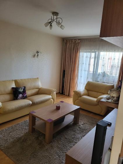 P F vand apart. cu 3 camere, decomandat, etaj 3 , Marasti,str Gorunului,