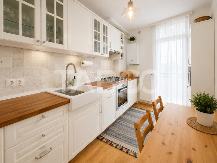 Apartament de vanzare 4 camere balcon boxa lift bloc nou zona Centrala - 10