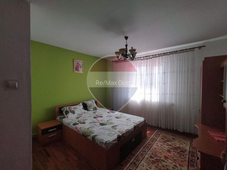 Casă de vânzare in Tărtășești / DN7, 190 mp, 5 camere, teren 550 mp - 10