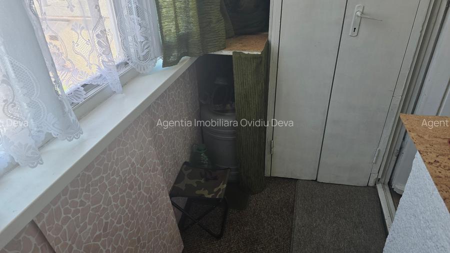 Vand apartament  4 camere decomandat in Deva, zona Progresul, suprafata utila 83 - 6