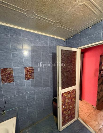 2 camere decomandat 3 minute METROU  Aparatorii Patriei - 15