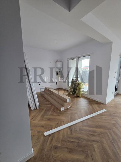 Casa tip Triplex 5 camere, 98 mp utili, Calea Urseni - 11