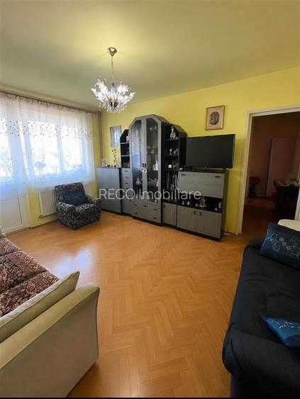 RECO Apartament 3 camere , etaj 3- Cantemir - 2