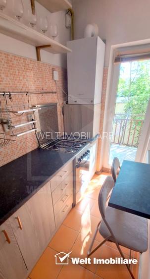 Vanzare Apartament cu 1 camera, zona Zorilor, in apropiere de UMF - 4