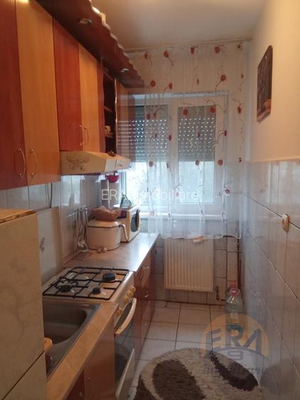 Apartament 2 camere, Nufaru, X Mediu Str. Aleea Forajului - 4