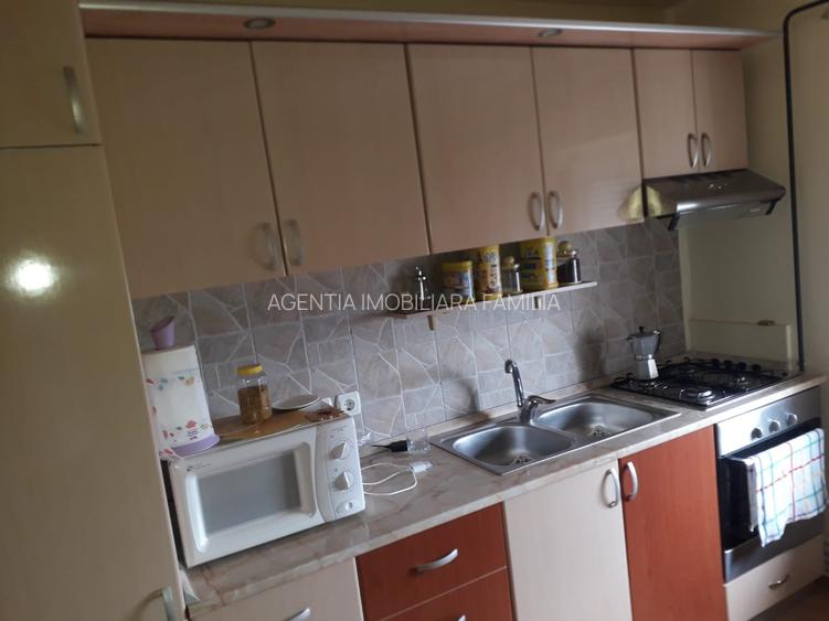 Apartament 3 camere decomandate cu vedere deosebita, etaj 8, Micro 21 - 5