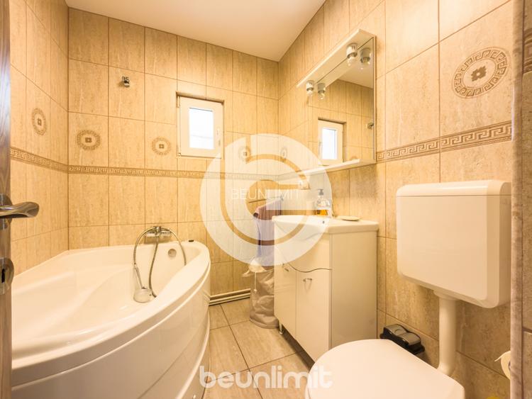 Apartament 4 camere -70 mp  decomandat - Vasile Aron - 16