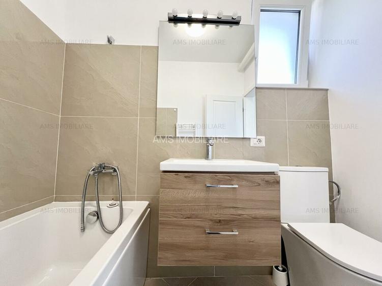 SUPERB / GRADINA GENEROASA / LOC PARCARE - 14