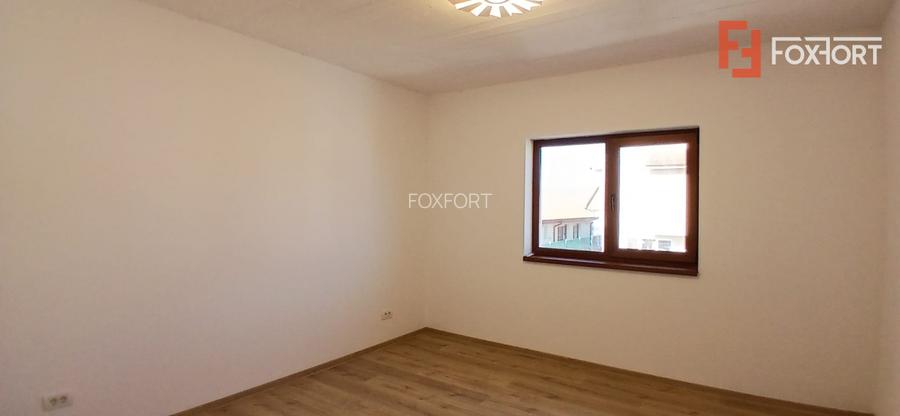 Duplex cu 5 camere si teren de 300 mp in Dumbravita la cheie - 11