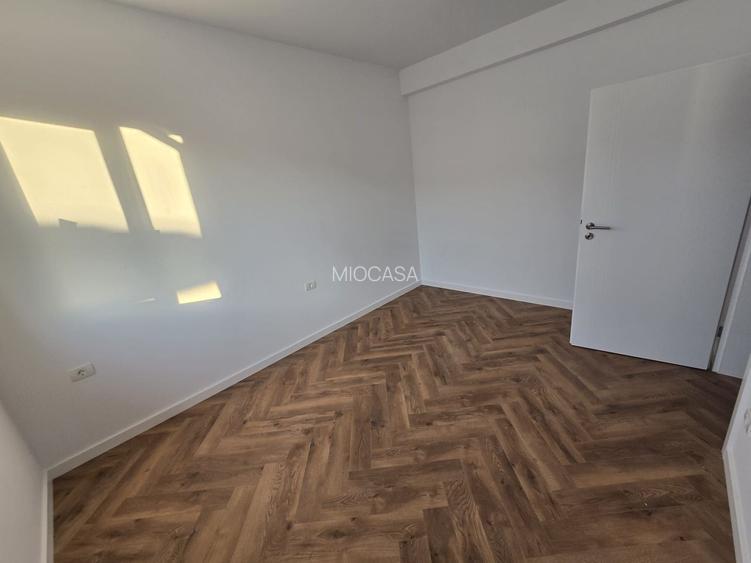 Duplex aproape de Zone2. Cu CF la zi. 4 Dormitoare. - 11