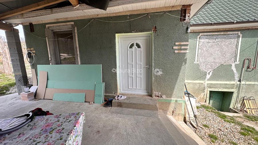 Casă de vânzare în comuna Chiochis  - 13