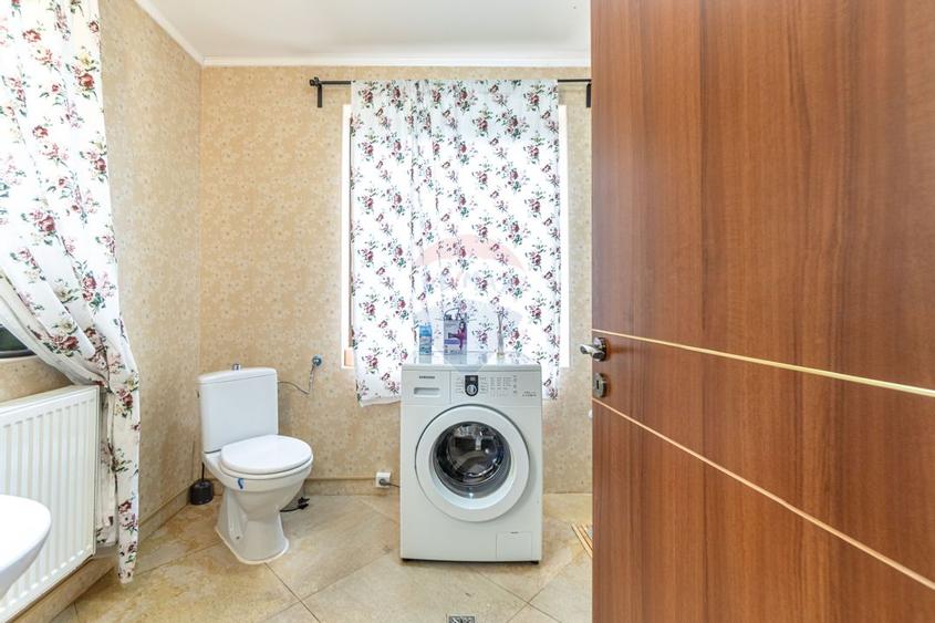 CASA cu finisaje premium de vânzare în FUNDATA, BRAȘOV| COMISION 0% - 24