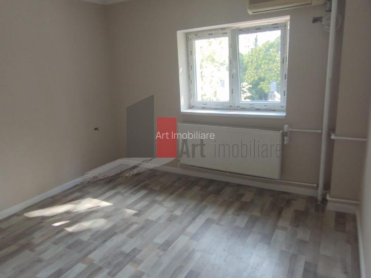 Vânzare apartament decomandat 3 camere Șos. Berceni - Spiru Haret - 9