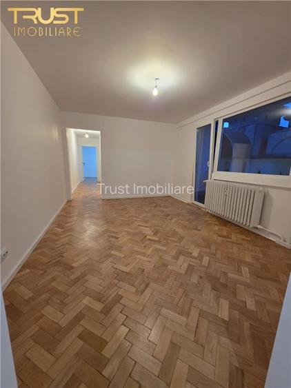 3 Camere  I 62 MP I Nemobilat I Piata Hermes - 2