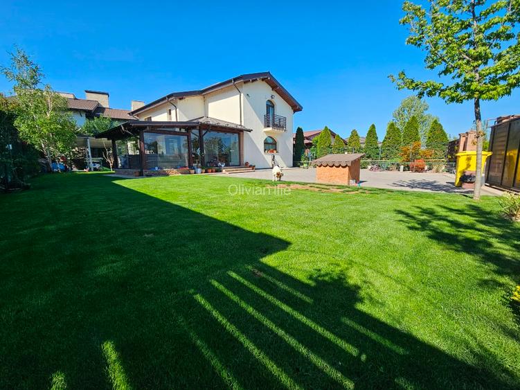 Vila ideală pentru familie, cu panouri fotovoltaice, situată în livadă - 2