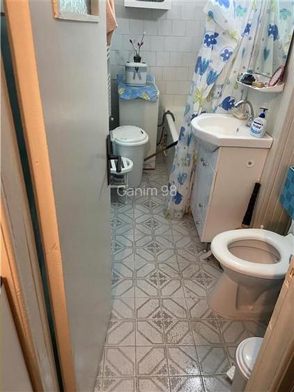 Apartament 2 camere , zona Gara -Liceul Economic , et 2 3 , 56 mp ,centrala term - 8
