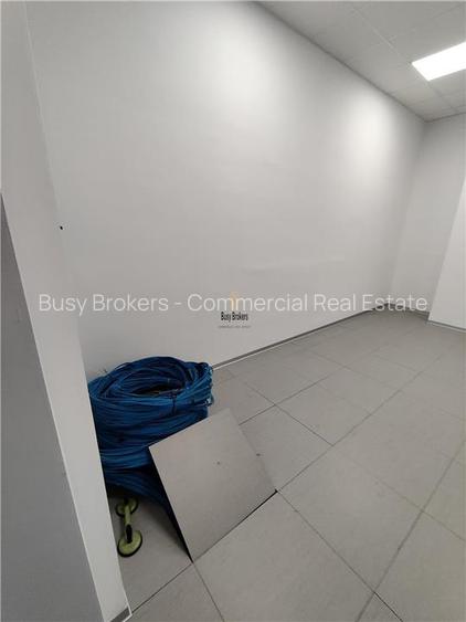 Spatii Birouri - 1500 mp - Piata Cibin - 12