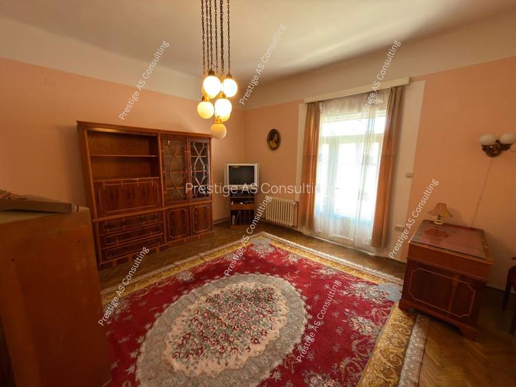 Casa individuala 2 apartamente | 310 mp utili |  clinica / birouri Elisabetin - 8