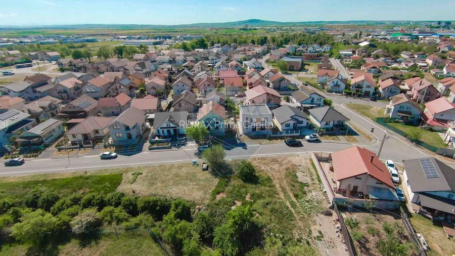 Casă / Vilă cu 5 camere de vânzare în zona Calea Clujului - 24