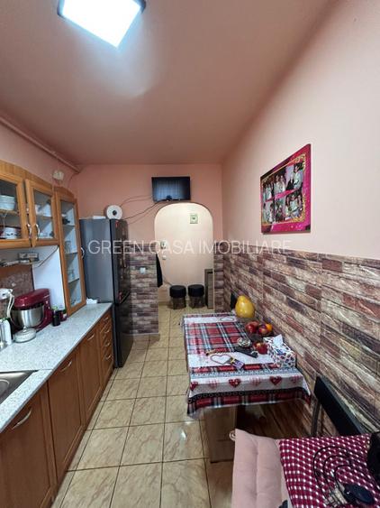 Apartament de vânzare, 1 cameră, de 40 mp, zona Florești - 3
