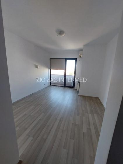 Bd. MAMAIA, spatiu BIROURI, 103 mp. - 12