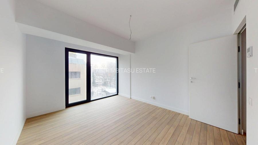 Apartament 3 camere 2 bai | Bdul B-dul 13 Septembrie - Sos. Panduri - 16